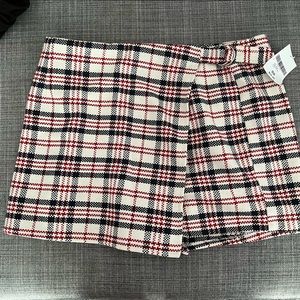 FOREVER 21 SKORT